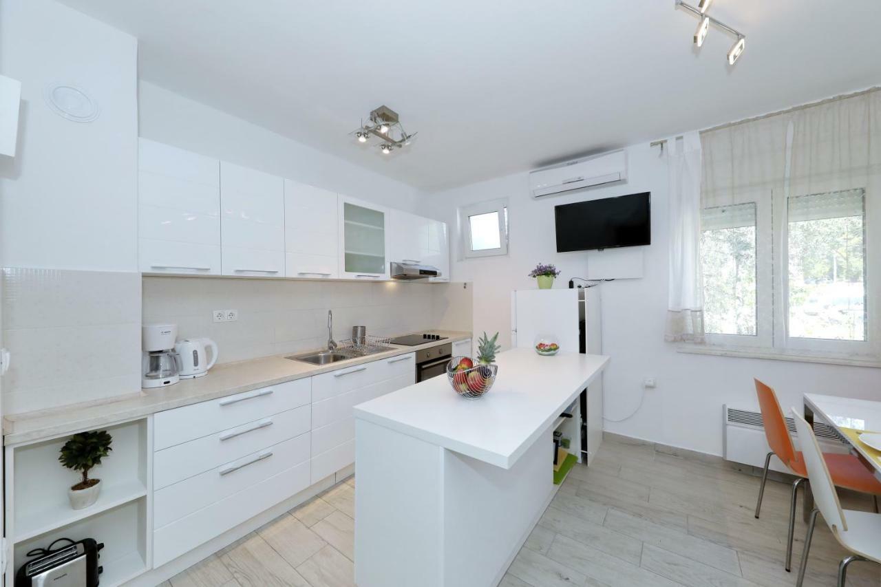 Apriori Apartments - Free Parking Zadar Exterior photo