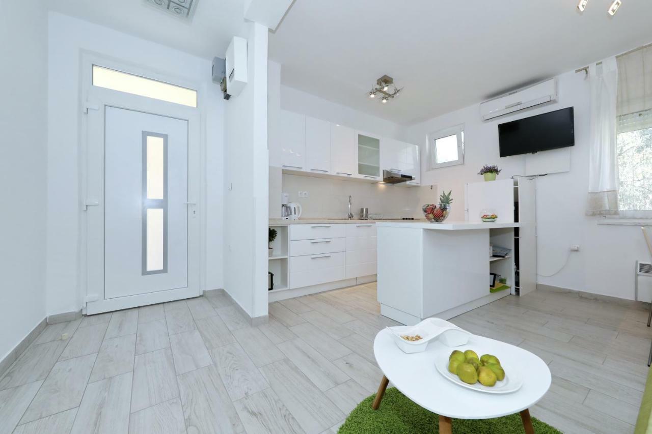 Apriori Apartments - Free Parking Zadar Exterior photo